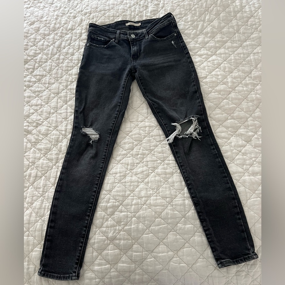 Levi 711 Skinny Jeans